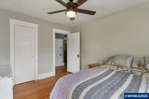 855 20th Street NE Salem OR 97301