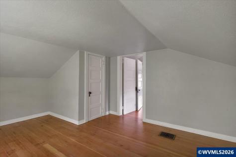 855 20th Street NE Salem OR 97301