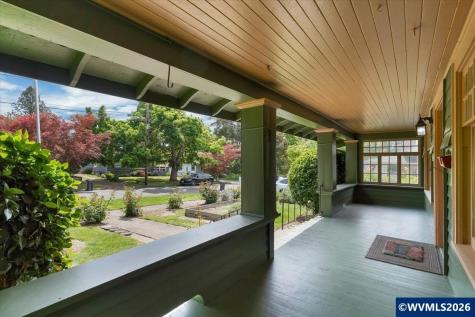 855 20th Street NE Salem OR 97301