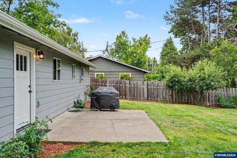 4436 Barrett Street S Salem OR 97302