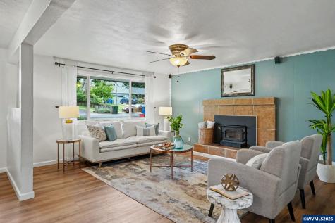 4436 Barrett Street S Salem OR 97302
