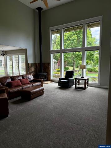 6272 Top Knot Lane NE Salem OR 97317