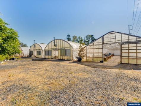 5795 S Santiam Highway Lebanon OR 97355