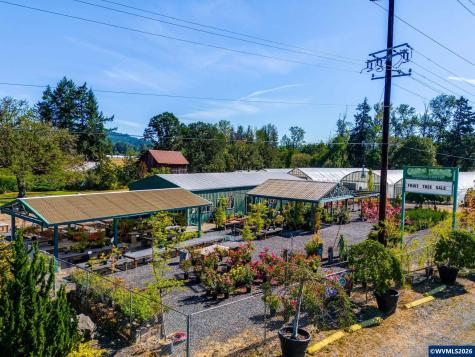 5795 S Santiam Highway Lebanon OR 97355