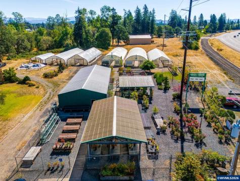 5795 S Santiam Highway Lebanon OR 97355