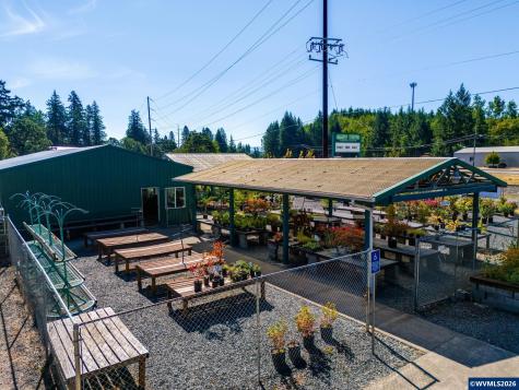 5795 S Santiam Highway Lebanon OR 97355