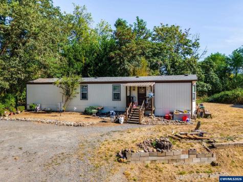 5795 S Santiam Highway Lebanon OR 97355