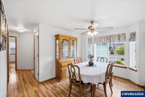 842 29th Avenue Sweet Home OR 97386