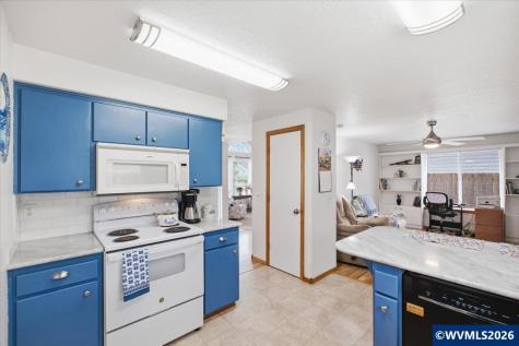 842 29th Avenue Sweet Home OR 97386