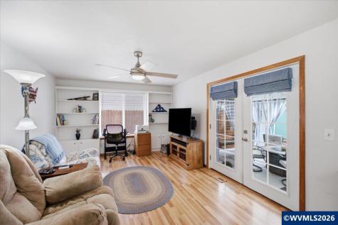 842 29th Avenue Sweet Home OR 97386