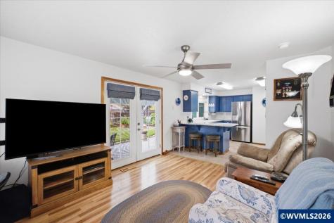 842 29th Avenue Sweet Home OR 97386
