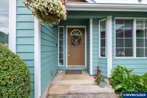 842 29th Avenue Sweet Home OR 97386