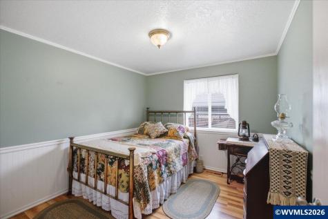 842 29th Avenue Sweet Home OR 97386