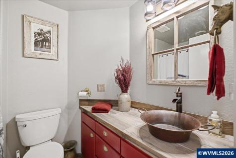 842 29th Avenue Sweet Home OR 97386