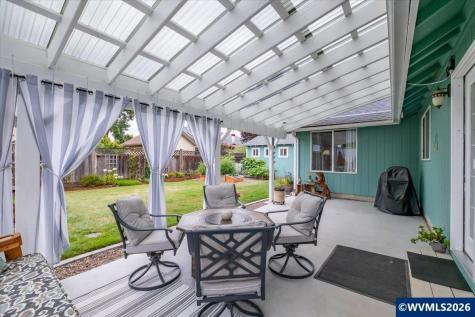 842 29th Avenue Sweet Home OR 97386