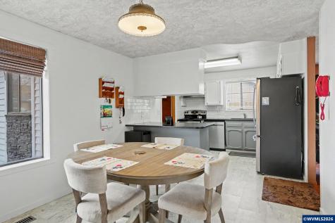 312 SW 9th Street Sublimity OR 97385