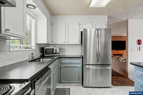 312 SW 9th Street Sublimity OR 97385
