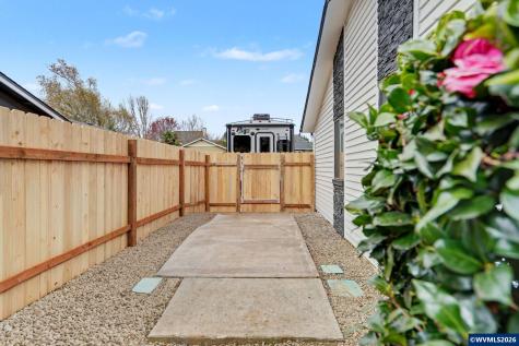312 SW 9th Street Sublimity OR 97385
