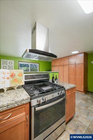 2035 Primrose Lp Philomath OR 97370