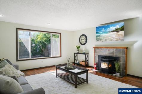 2035 Primrose Lp Philomath OR 97370