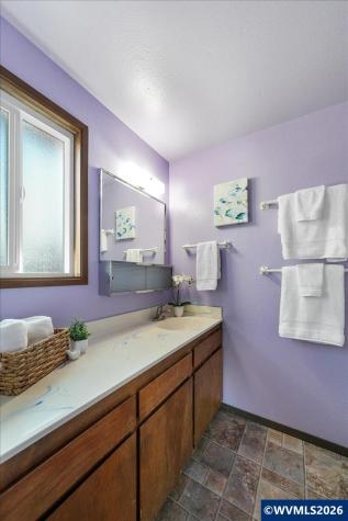 2035 Primrose Lp Philomath OR 97370