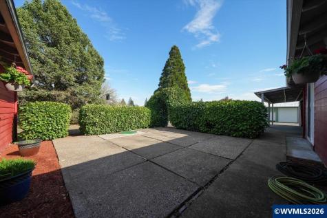 2035 Primrose Lp Philomath OR 97370