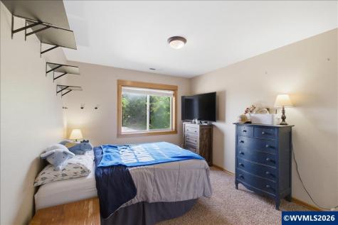 2495 Stoneway Court NW Salem OR 97304