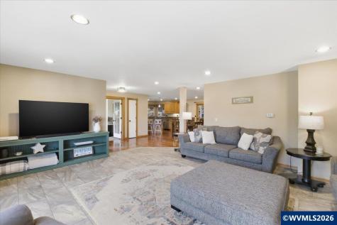2495 Stoneway Court NW Salem OR 97304