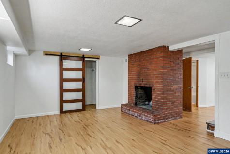 1525 Evergreen Avenue NE Salem OR 97301