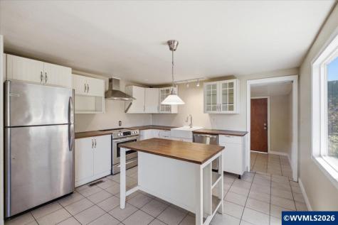 37625 Sunset Lane Brownsville OR 97327