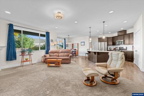365 Sunset Lane N Monmouth OR 97361-8915
