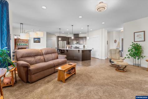 365 Sunset Lane N Monmouth OR 97361-8915