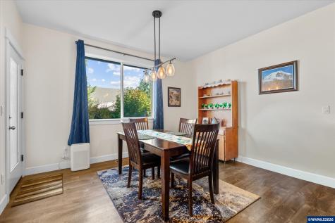 365 Sunset Lane N Monmouth OR 97361-8915
