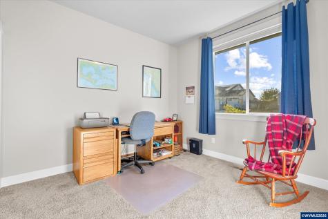 365 Sunset Lane N Monmouth OR 97361-8915