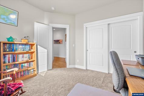 365 Sunset Lane N Monmouth OR 97361-8915