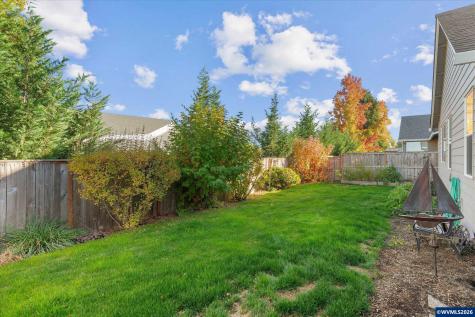 365 Sunset Lane N Monmouth OR 97361-8915