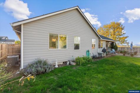 365 Sunset Lane N Monmouth OR 97361-8915