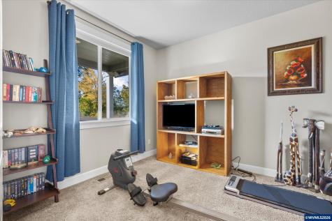 365 Sunset Lane N Monmouth OR 97361-8915