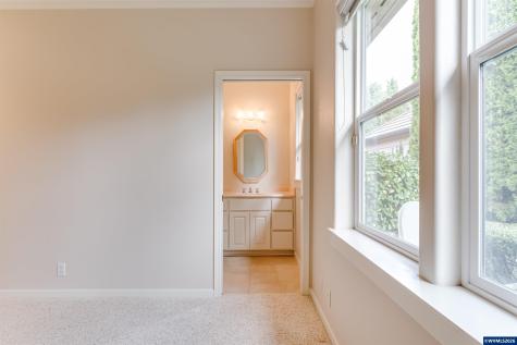 875 Sand Avenue Eugene OR 97401