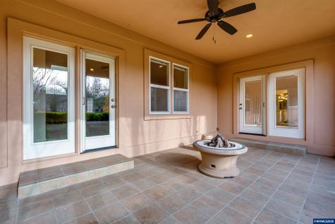 875 Sand Avenue Eugene OR 97401