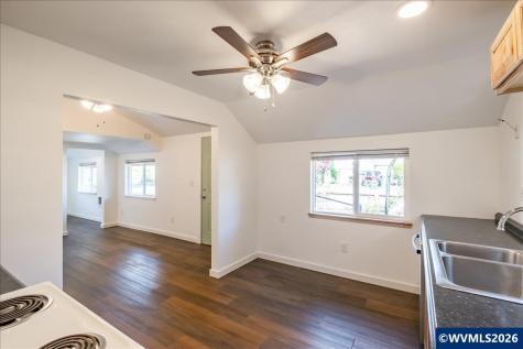 1649 Elm Street Sweet Home OR 97386