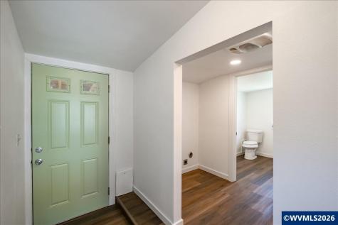 1649 Elm Street Sweet Home OR 97386