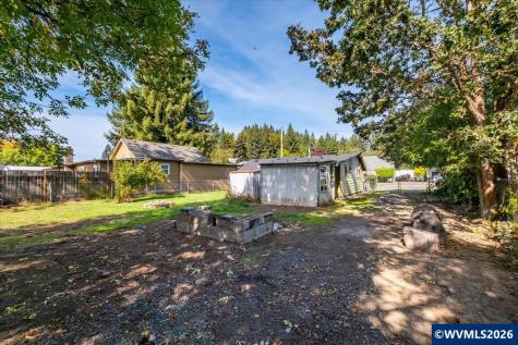 1649 Elm Street Sweet Home OR 97386