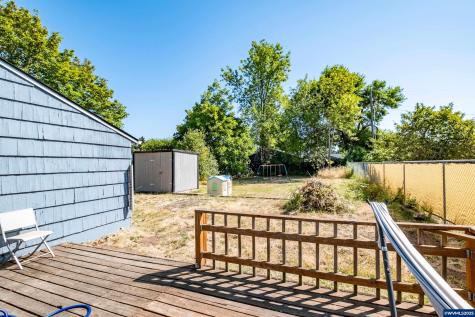 820 Rosemont Avenue NW Salem OR 97304