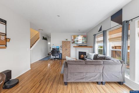 415 NW Viola Street Sheridan OR 97378
