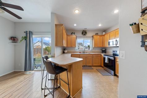 415 NW Viola Street Sheridan OR 97378