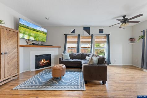 415 NW Viola Street Sheridan OR 97378