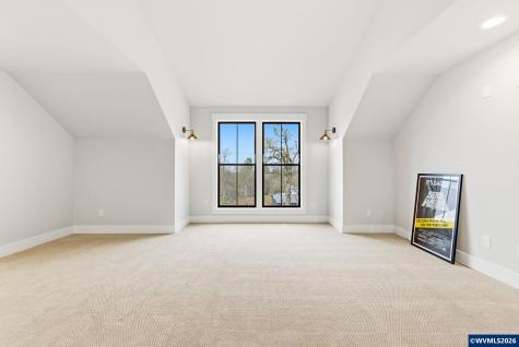3694 View Top Lane SE Turner OR 97392