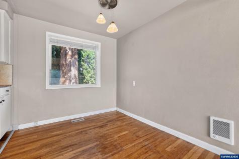 767 Browning Avenue S Salem OR 97302