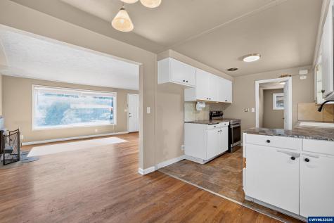 767 Browning Avenue S Salem OR 97302